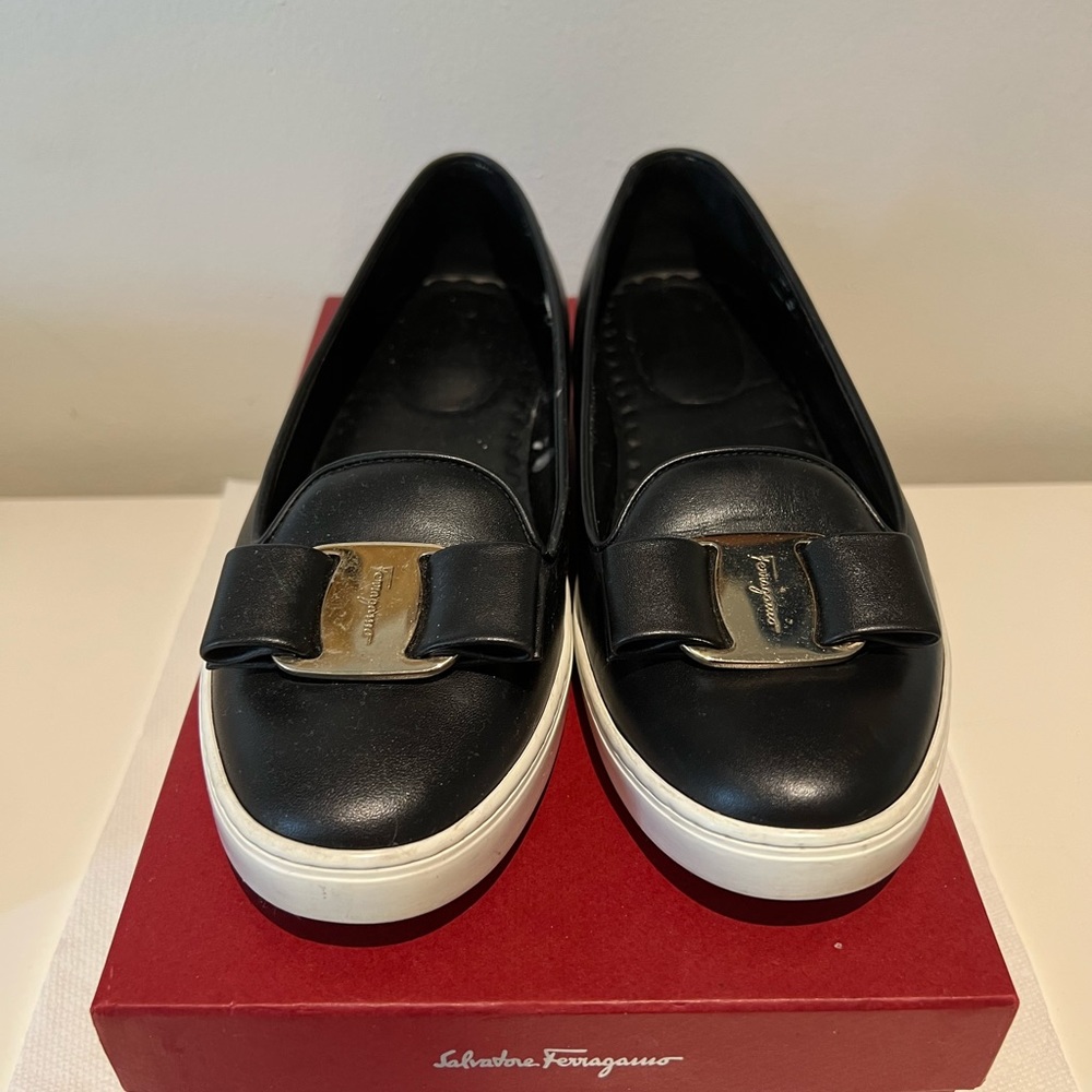 Salvatore Ferragamo flats